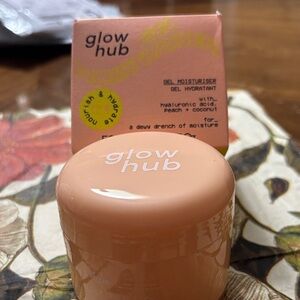 Glow Hub Gel Moisturizer
